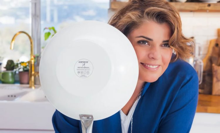 Karaca X Refika Birgül